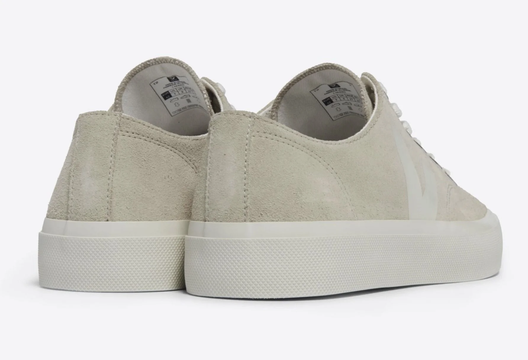 Veja Wata II Low Suede Almond Pierre — MODA